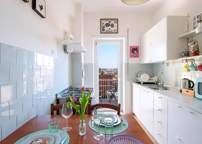 Casa Adele Lovely Mid-century Apartment, Rome