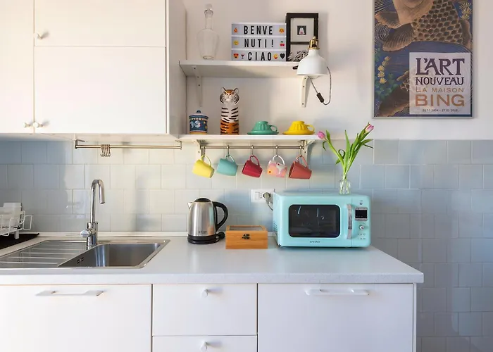 Casa Adele Lovely Mid-century Apartment,